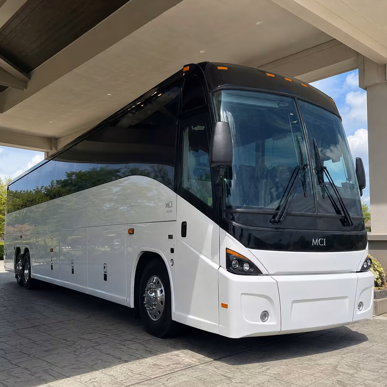charter bus rentals for worcester weddings