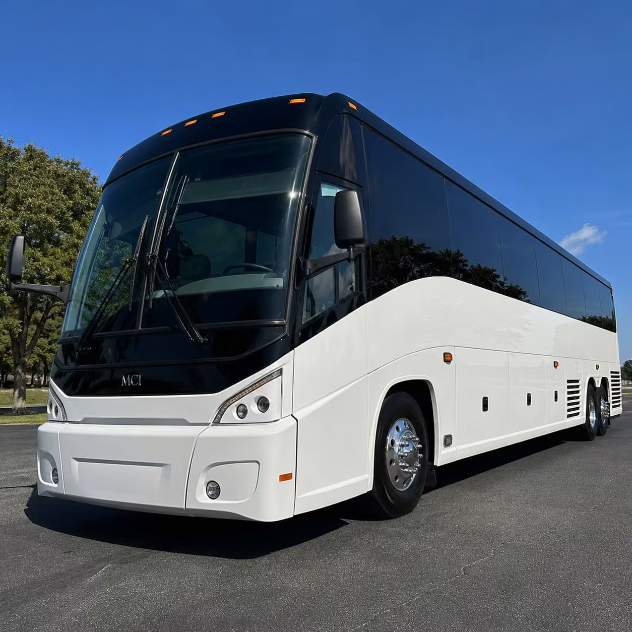 worcester college groups sports teams and corporate travelers love long distance bus rentals