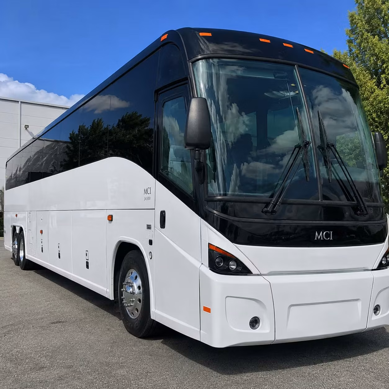 worcester to boston logan group airport shuttles that actually make the drive easy